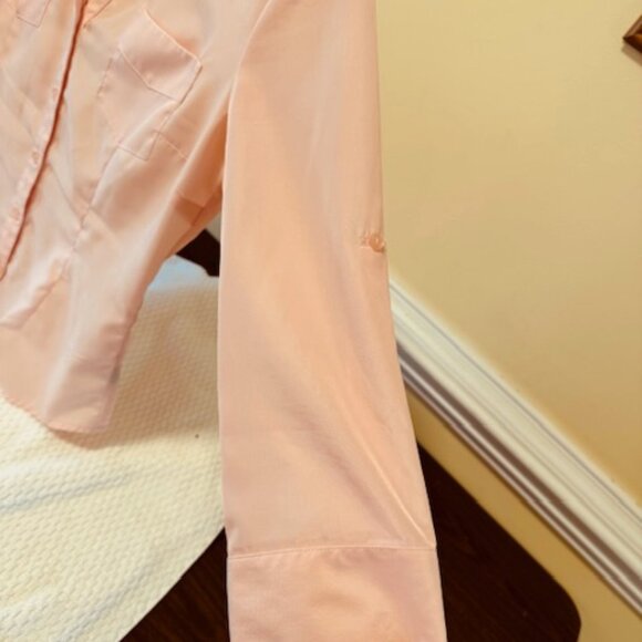 BCX Pastel Pink Button Up Blouse Size M Roll Tab 3/4 Sleeve Excellent Condition - Picture 3 of 8